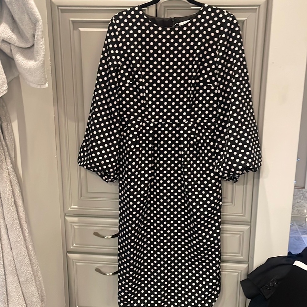 Size large polka dot dress